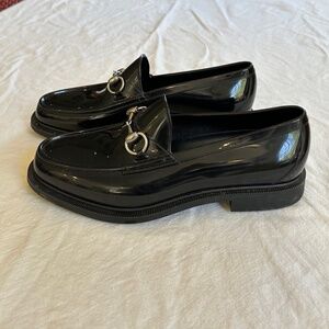 Gucci Men's Black Rubber Bit Loafers, Size 7